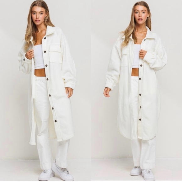 Jackets & Blazers - Off white long fleece oversized coat with button down